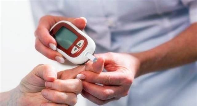 2025澳门与香港管家婆100%精准资料大全,精选解析、专家解析解释与落实